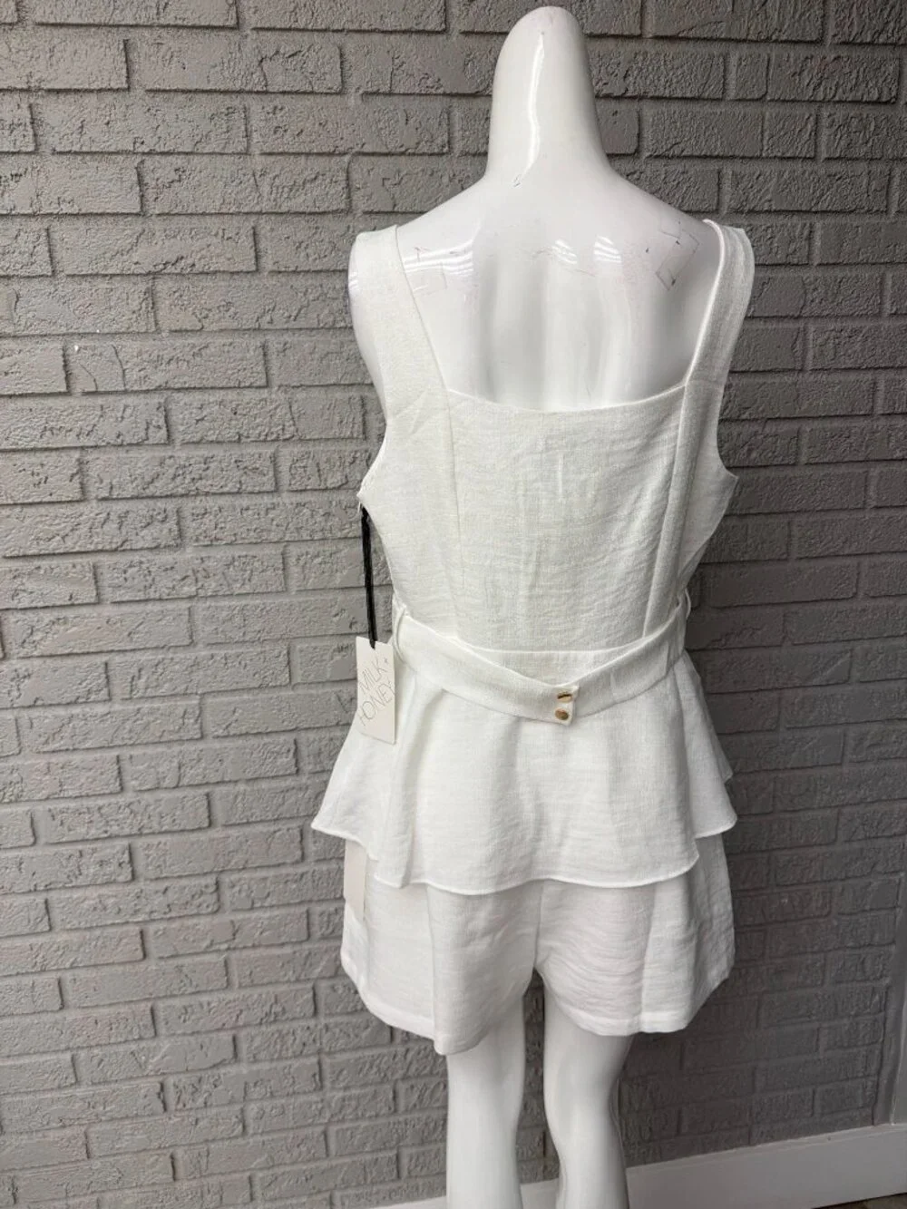 Milk & Honey White 2PCS Short Pant / Peplum Top Set Size L